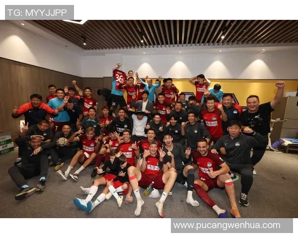 成都足球队速度之争引发热议球迷与专家各抒己见 成都足球队速度之争引发热议球迷与专家各抒己见