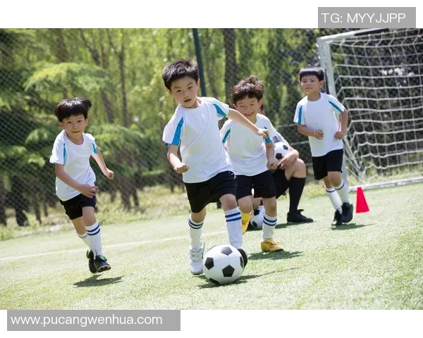 最会享受生活的足球明星们如何平衡事业与乐趣的精彩人生